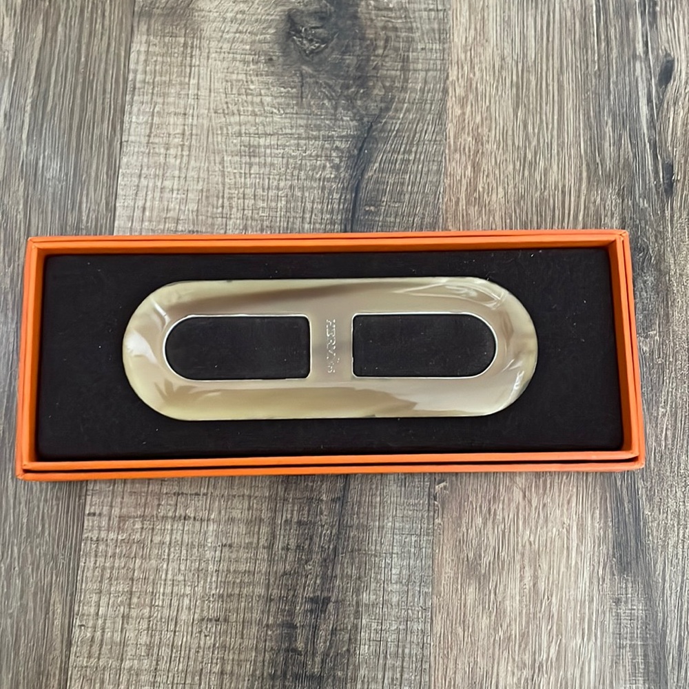 HERMES  Chaine D'Ancre Scarf Ring.